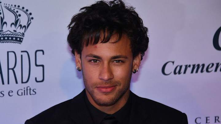 Barcelona Ask Neymar to Deny PSG Move on Social Media But Player Has Yet to Act