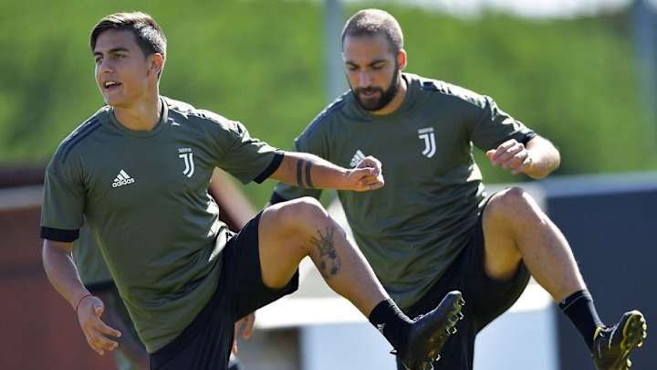 VIDEO: Paulo Dybala Pulls Off Incredible Back Touch in Build Up to Gonzalo Higuain Goal