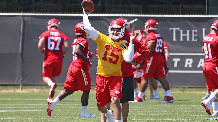 Chiefs first-round pick Patrick Mahomes II robbed at gunpoint