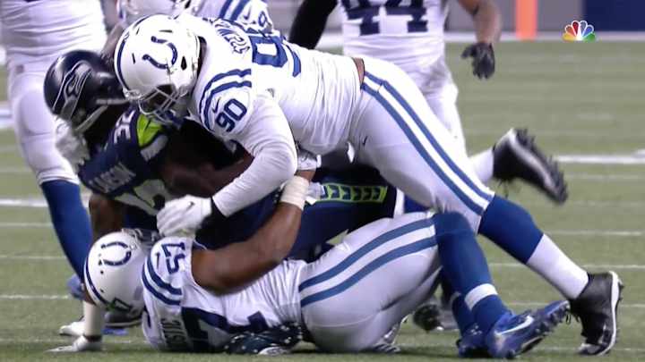 Seahawks Running Back Chris Carson Carted Off with Apparent Knee Injury Seahawks Running Back Chris Carson Carted Off with Apparent Knee Injury