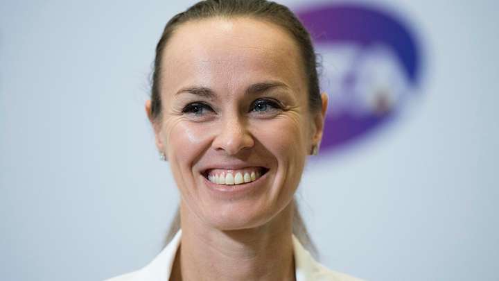 Mailbag: Martina Hingis Retired with Second Hall of Fame-Worthy Resume Mailbag: Martina Hingis Retired with Second Hall of Fame-Worthy Resume