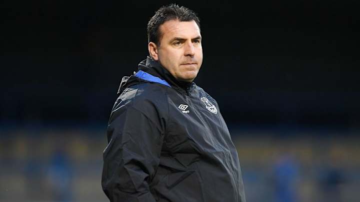 Everton Interim Manager David Unsworth Wants His Players to Be 'Courageous' for Chelsea Cup Tie Everton Interim Manager David Unsworth Wants His Players to Be 'Courageous' for Chelsea Cup Tie