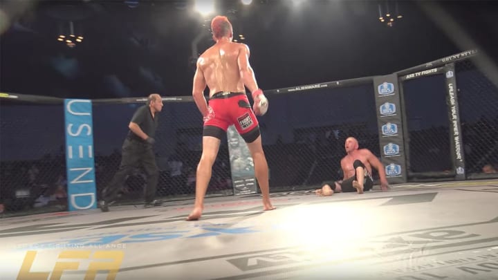 MMA Fighter C.J. Hancock's Heart Stopped During Fight: 'I Died in The Cage Tonight' MMA Fighter C.J. Hancock's Heart Stopped During Fight: 'I Died in The Cage Tonight'