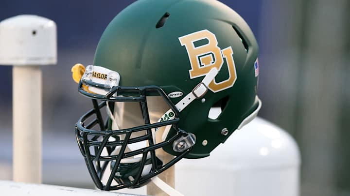 Hurricane Harvey Evacuees Get Free Admission and Food To Baylor Game vs. Liberty Hurricane Harvey Evacuees Get Free Admission and Food To Baylor Game vs. Liberty