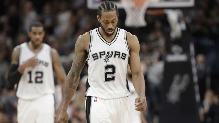 Kawhi Leonard to Miss Preseason With Thigh Injury