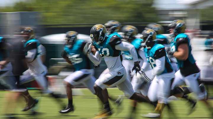 Training Camp Lesson: Jaguars Embrace Physical, Tough Practice Atmosphere