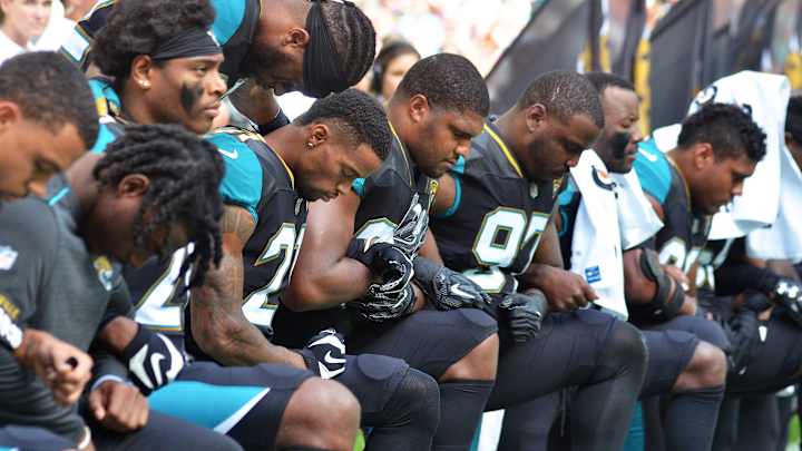 Roger Goodell Met With NFL Players and Owners This Week to Discuss Protests