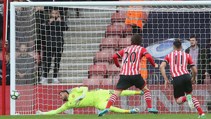 Romero saves penalty in Manchester United's 0-0 draw at Southampton