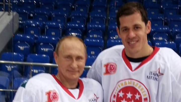 Evgeni Malkin Appears to Have Joined Alex Ovechkin's 'Putin Team' Campaign
