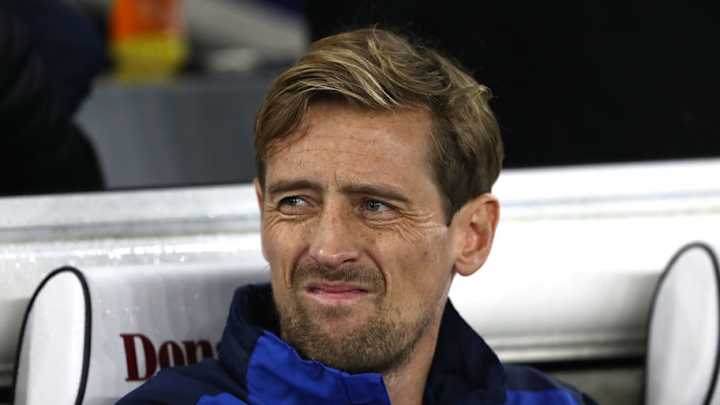 Cameo King! Stoke Veteran Crouch Sets New EPL Record With Appearance Against Brighton