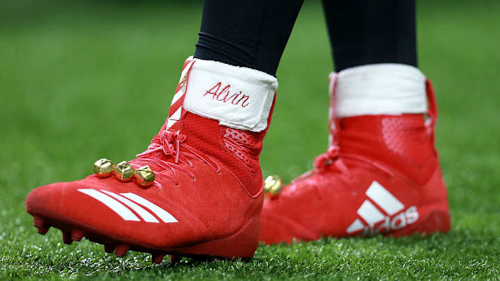 Saints' Kamara Says He Was Fined $6K For Christmas Cleats