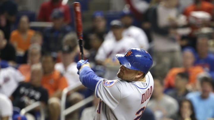 MLB rumors: Latest news, buzz, trades and more