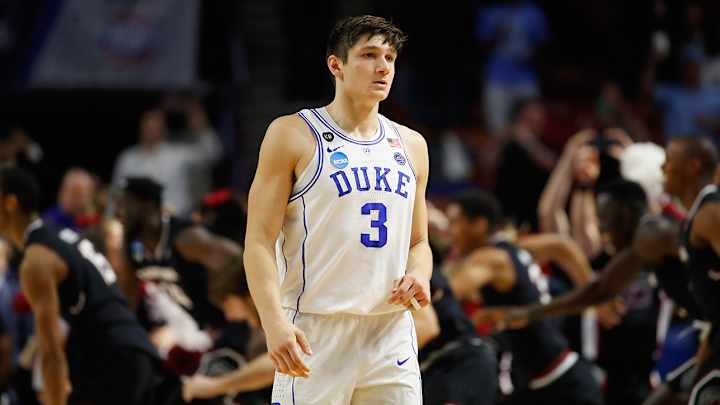 Grayson Allen returning to Duke for senior season