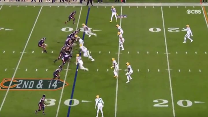 Watch: Mike Glennon is Having a Hard Time Holding on to the Ball Watch: Mike Glennon is Having a Hard Time Holding on to the Ball