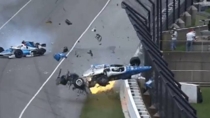 Watch: Scary crash knocks polesitter Scott Dixon out of Indy 500