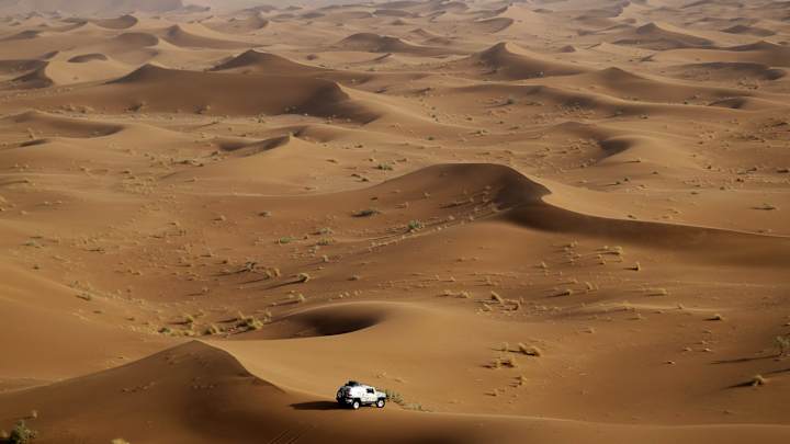 Amazing Race: 2017 Rallye Aicha des Gazelles Amazing Race: 2017 Rallye Aicha des Gazelles