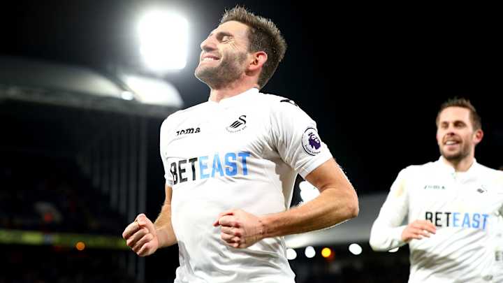 Watch: Swansea City earns big three points on Rangel's rare goal