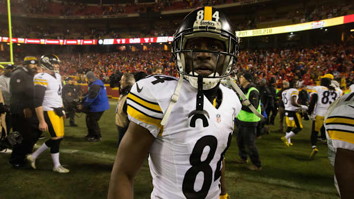 Report: Steelers fined Antonio Brown $10,000 for Facebook Live video