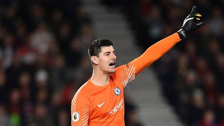 Chelsea Eyeing Up Young Premier League Goalkeeper as Contract Talks With Thibaut Courtois Stall