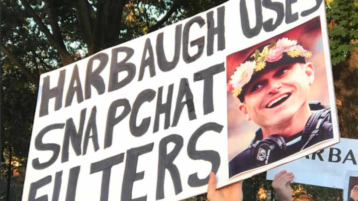 Best College GameDay Signs From Week 8: Michigan vs. Penn State
