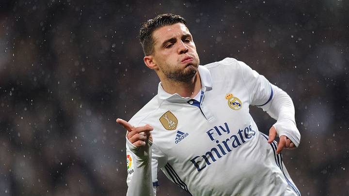 Liverpool Make Verbal Agreement With Real Madrid Midfielder as Reds Prepare for Coutinho Departure