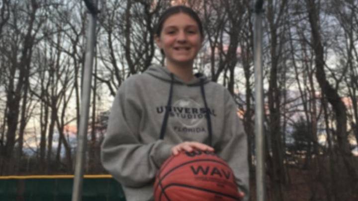 Girl sues school to join boys’ basketball team, gets expelled Girl sues school to join boys’ basketball team, gets expelled