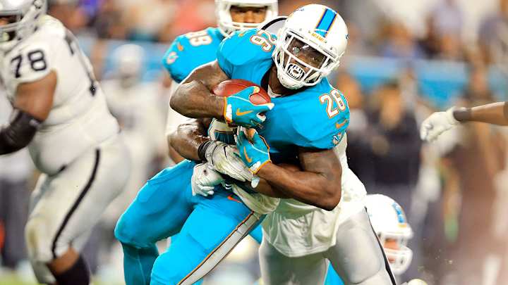 Despite Loss to Raiders, Dolphins Prove They Can Handle Life Without Jay Ajayi Despite Loss to Raiders, Dolphins Prove They Can Handle Life Without Jay Ajayi