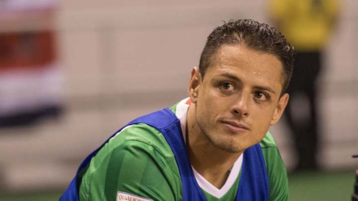 TROLL | Chicharito se tomó el tiempo de responder preguntas de aficionados y salió perdiendo