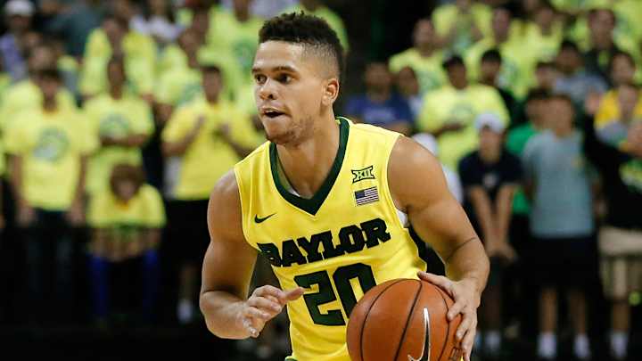 Villanova remains No. 1, Baylor bounces to No. 2 in latest AP top 25