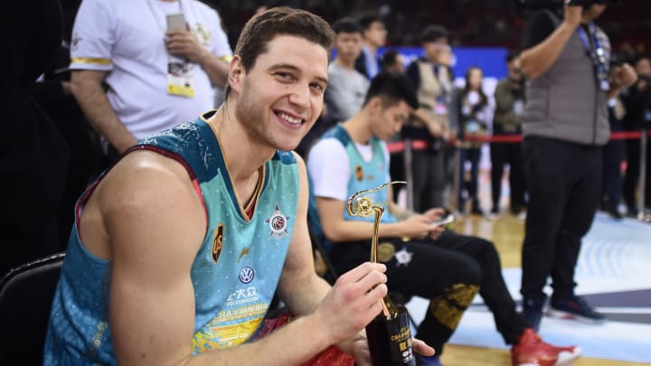 Jimmer Fredette drops 73 points for Shanghai Sharks in China