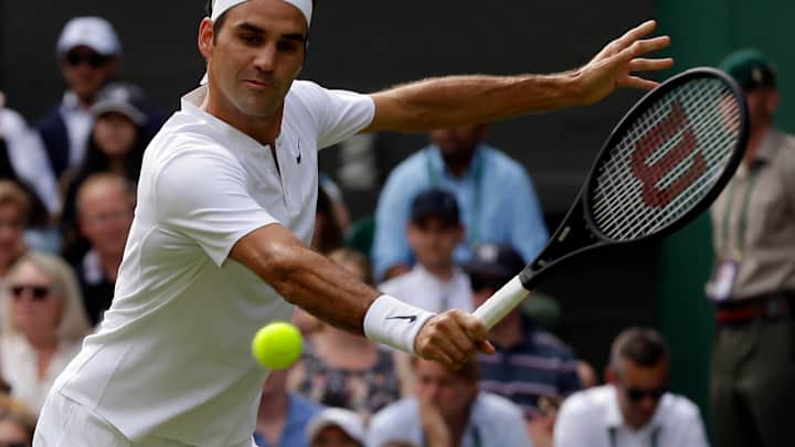 Sun is out at Wimbledon; Federer and Kerber on the schedule