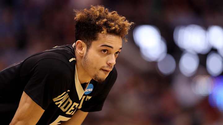 Watch: Vandy intentionally fouls Northwestern up one in final seconds, loses Watch: Vandy intentionally fouls Northwestern up one in final seconds, loses