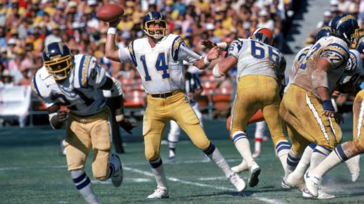 Dan Fouts Gets His Vote