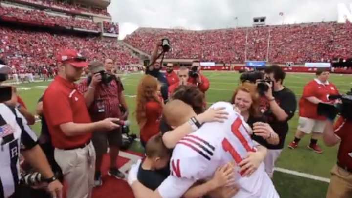 Watch: Military dad surprises family with Nebraska football player disguise