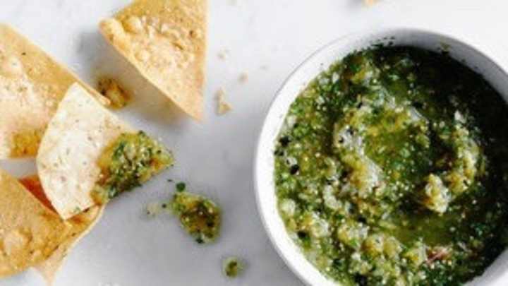 Tomatillo Salsa Verde