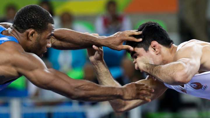 The Latest: Travelers under Trump ban head to US via Beirut