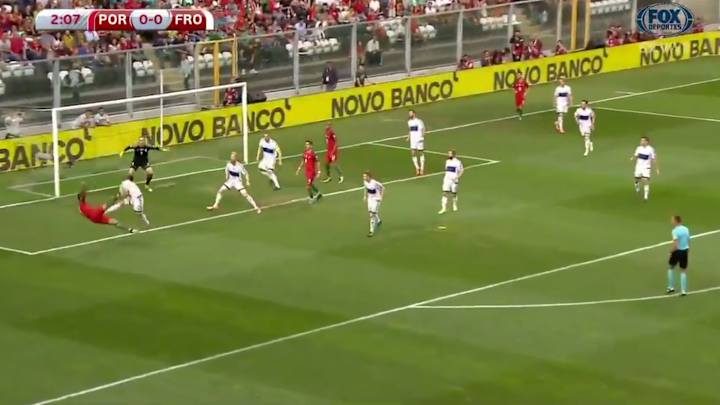 WATCH: Ronaldo Nets Hat Trick, Passes Pele for All-Time International Goals WATCH: Ronaldo Nets Hat Trick, Passes Pele for All-Time International Goals