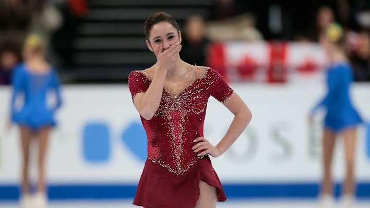 Canadian skater recovers from broken leg to win world medal Canadian skater recovers from broken leg to win world medal