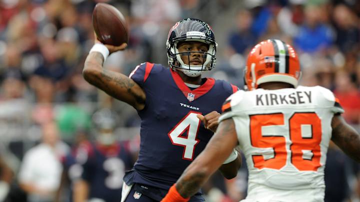 Deshaun Watson’s Unique Rookie Season Continues; Jets-Patriots Goal-Line Call Will Live in Infamy Deshaun Watson’s Unique Rookie Season Continues; Jets-Patriots Goal-Line Call Will Live in Infamy