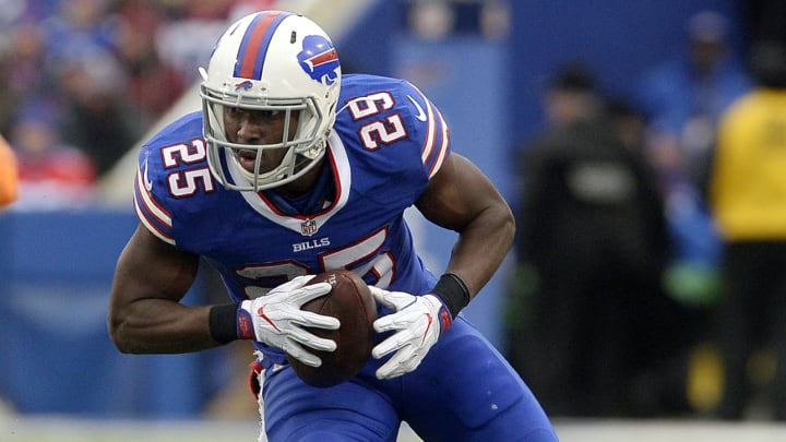 LeSean McCoy bets $200K on Warriors to beat Cavaliers in NBA Finals