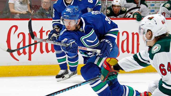 Sharks hope addition of Hansen helps team make playoff push