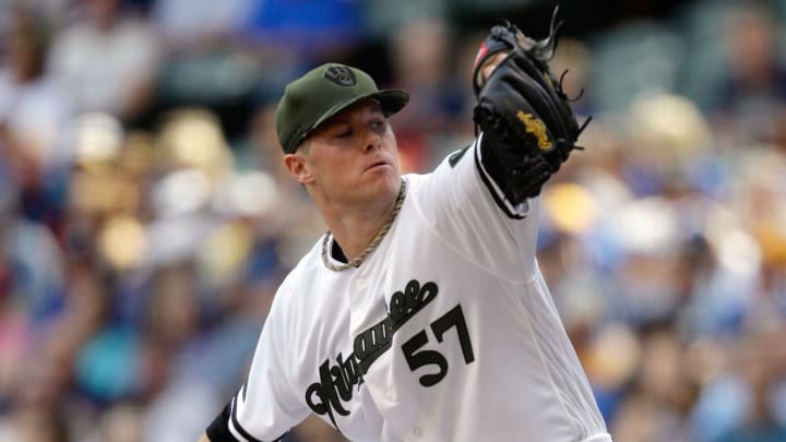 Brewers’ Chase Anderson loses no-hitter vs. D-Backs