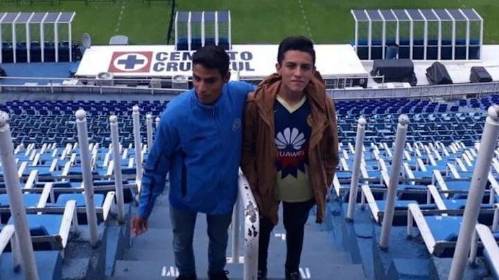 EMOTIVO | El fútbol no tiene límites, aficionado invidente de Cruz Azul cumple sueño EMOTIVO | El fútbol no tiene límites, aficionado invidente de Cruz Azul cumple sueño