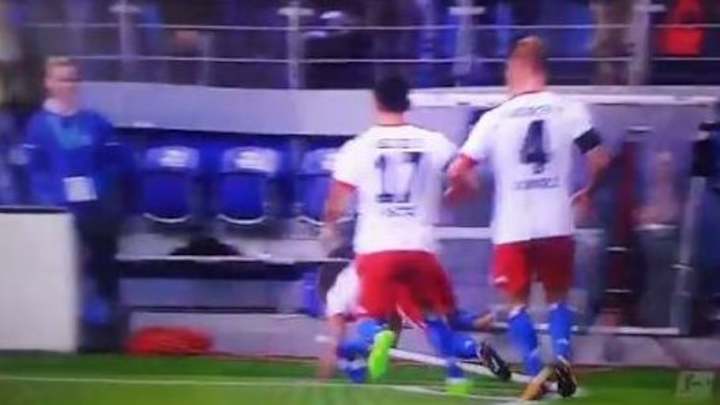 VIDEO: Hamburg Winger Hilariously Injures Himself With Absurd Goal Celebration