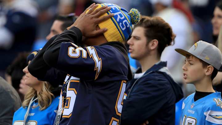 Chargers Reluctantly Ready to Relocate to Los Angeles