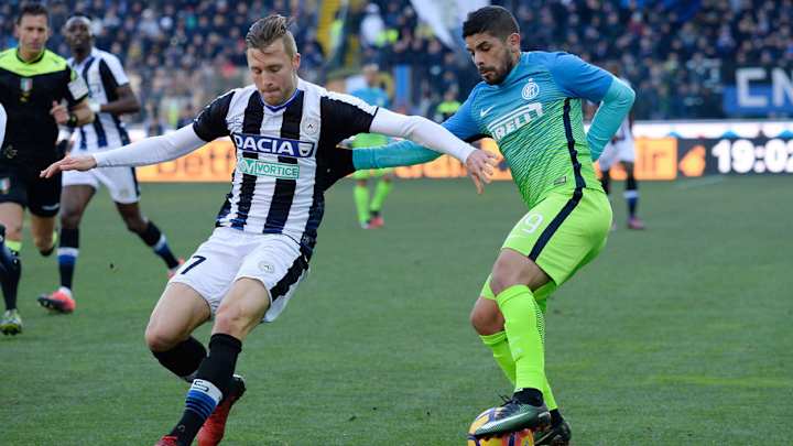 Arsenal Eyeing Move for Serie A Defender Amidst Rumours of Hector Bellerin Exit