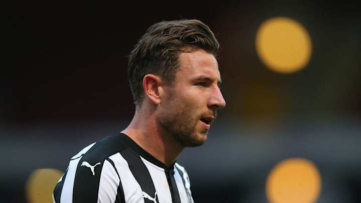 Newcastle Defender Paul Dummett Nearing Return After Lengthy Layoff