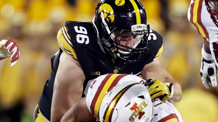 Cyclones faced with quarterback controversy after 0-2 start