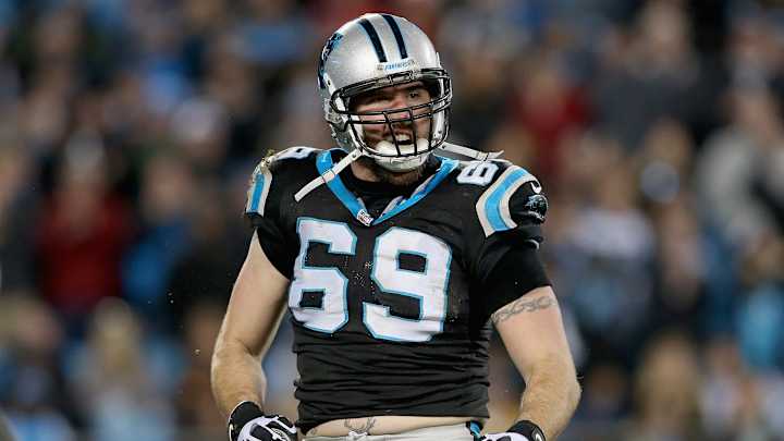 Jared Allen signs one-day contract to retire with Vikings