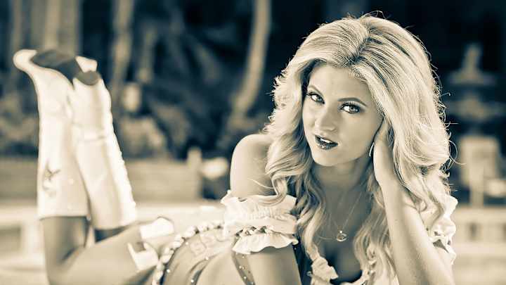 Cheerleader of the Week: Kayla Cheerleader of the Week: Kayla